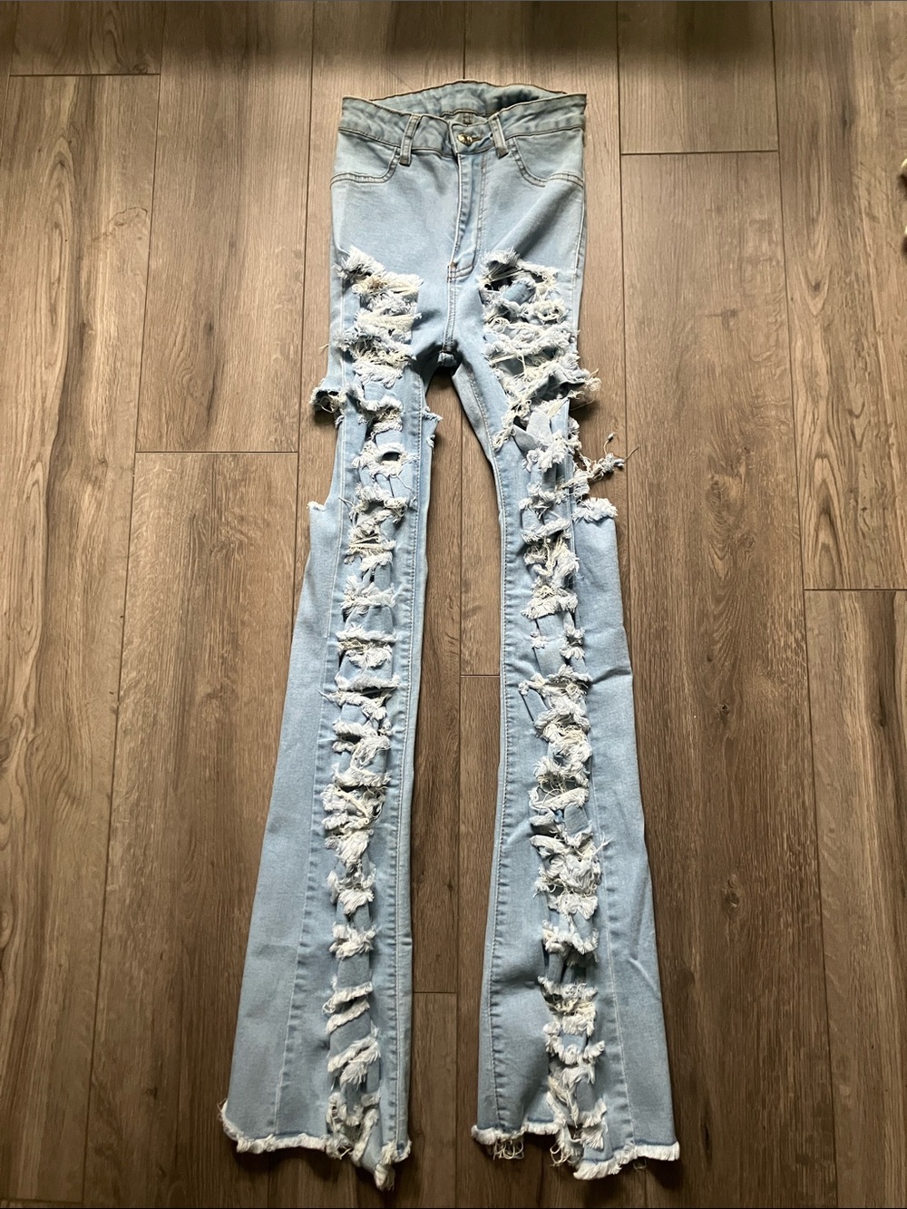 SHEIN Light Wash High Waisted Heavy Distressed Ripped Flare Jeans Size W26 L32